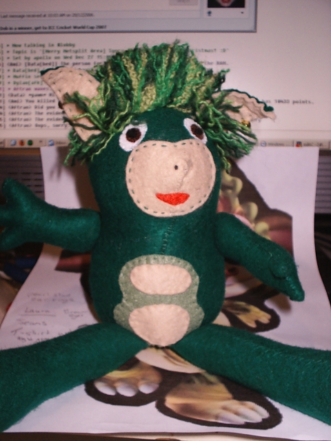 Lauranorn Sitting (Click to enlarge)